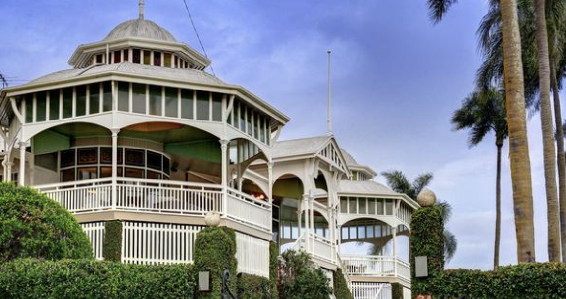 Houses In Hamilton